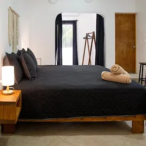 Sonido Del Mar Boutique&yoga Loft Tulum