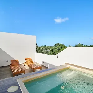 Apartment Jungle Penthouse With Private Rooftop Pool In La Veleta, Tulum