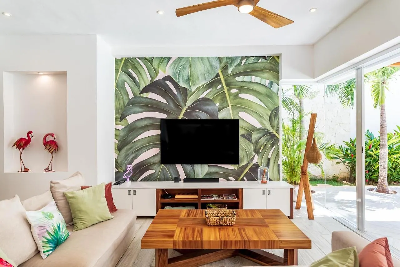 Villa Ek'Balam & Villa Flamingo, Luxury Villas, Private Pool, Private Garden, Jacuzzi, 24H Security Tulum