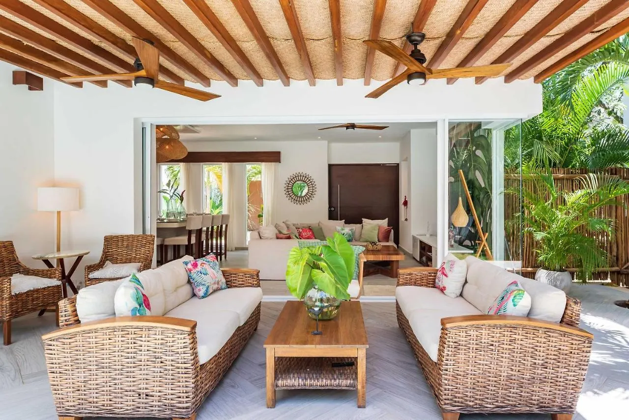 Villa Ek'Balam & Villa Flamingo, Luxury Villas, Private Pool, Private Garden, Jacuzzi, 24H Security Tulum
