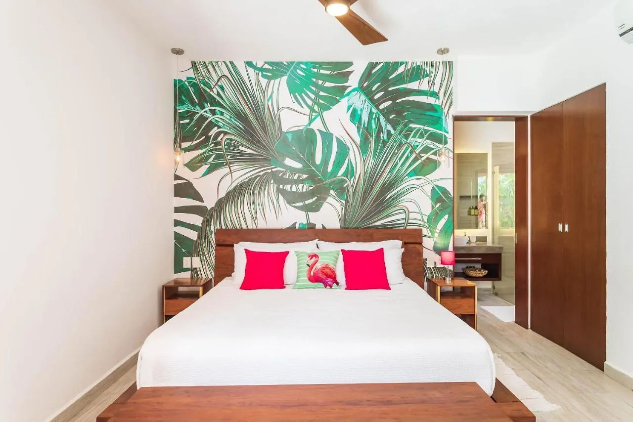 Villa Ek'Balam & Villa Flamingo, Luxury Villas, Private Pool, Private Garden, Jacuzzi, 24H Security Tulum