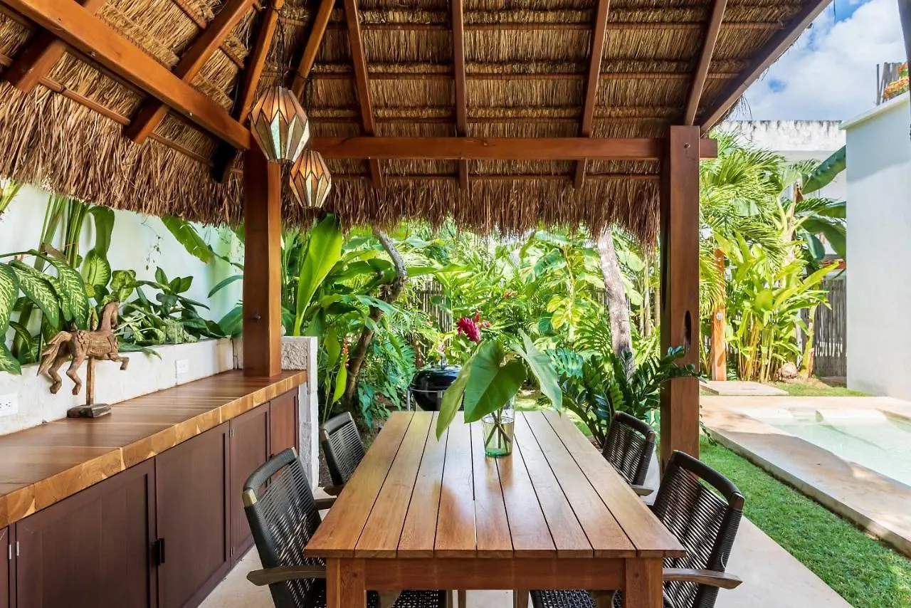 Villa Ek'Balam & Villa Flamingo, Luxury Villas, Private Pool, Private Garden, Jacuzzi, 24H Security Tulum