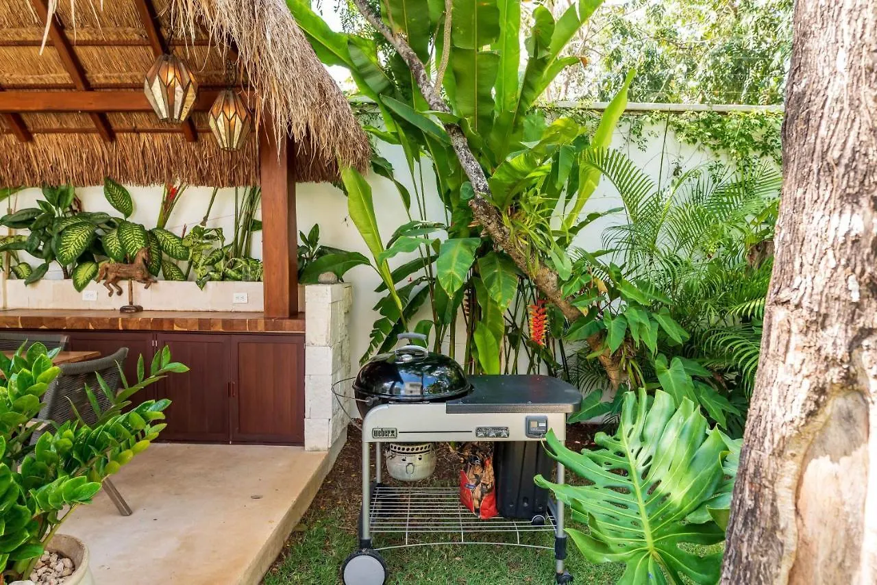 Villa Ek'Balam & Villa Flamingo, Luxury Villas, Private Pool, Private Garden, Jacuzzi, 24H Security Tulum 0*,