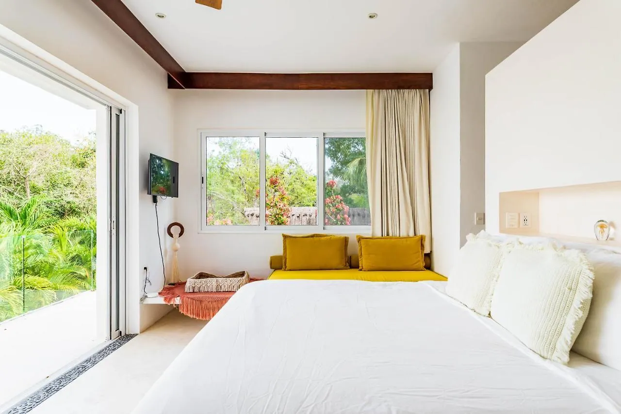 Villa Ek'Balam & Villa Flamingo, Luxury Villas, Private Pool, Private Garden, Jacuzzi, 24H Security Tulum 0*,  Mexico