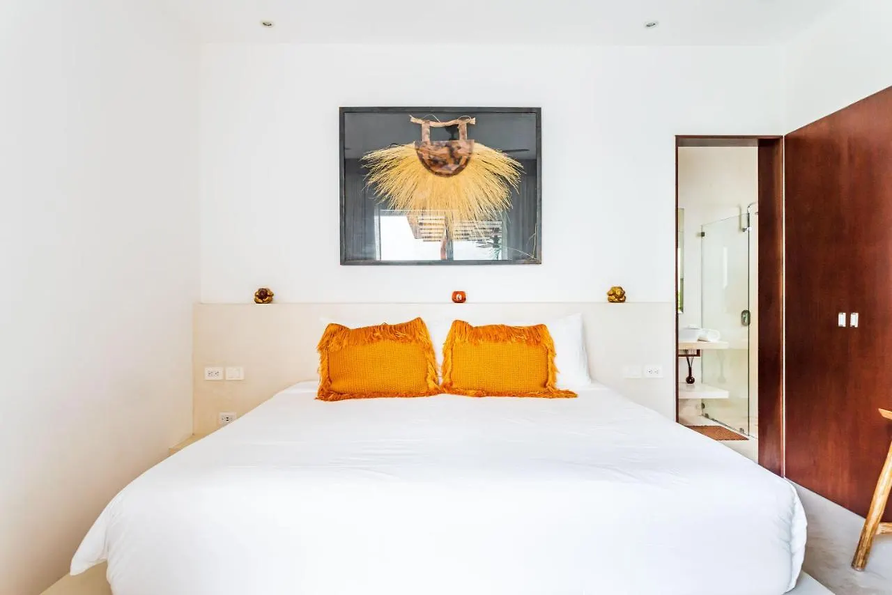 Villa Ek'Balam & Villa Flamingo, Luxury Villas, Private Pool, Private Garden, Jacuzzi, 24H Security Tulum Mexico