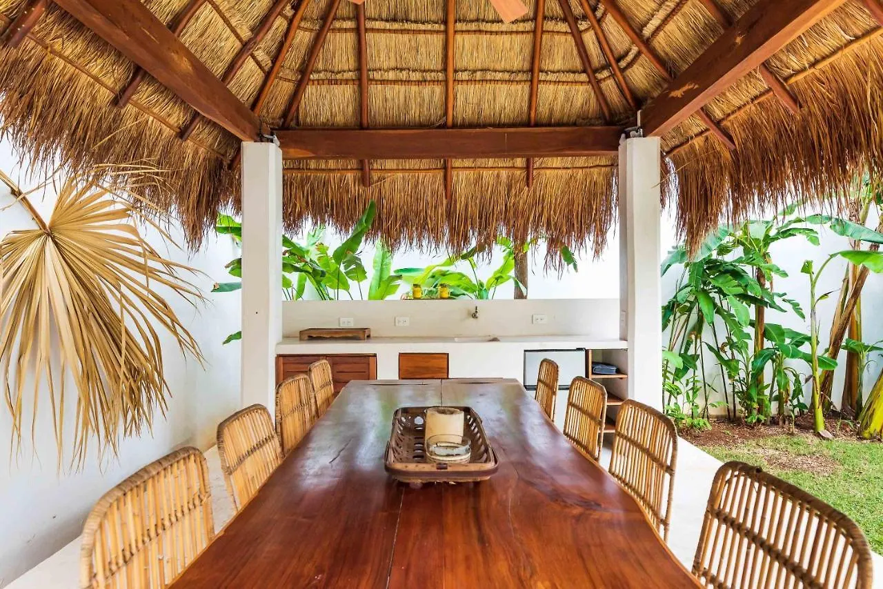 Villa Ek'Balam & Villa Flamingo, Luxury Villas, Private Pool, Private Garden, Jacuzzi, 24H Security Tulum